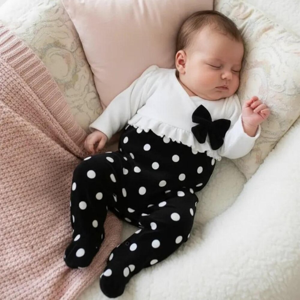Isaac Mizrahi New York One-Piece Polka Dot Footie size 3 Months